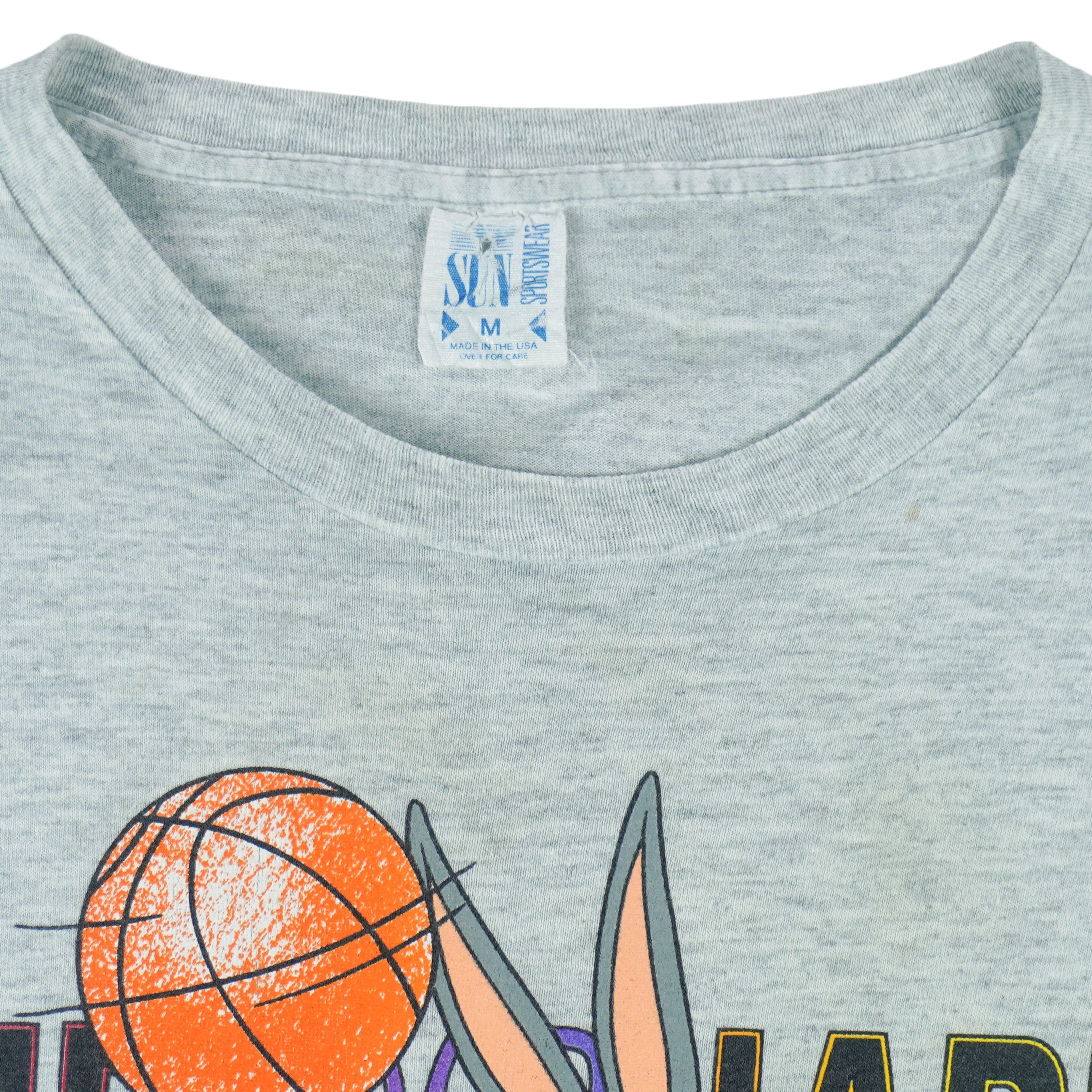 Looney Tunes - Bugs Bunny "Hip Hoop Hare" Basketball T-Shirt 1992 Medium - Image 5