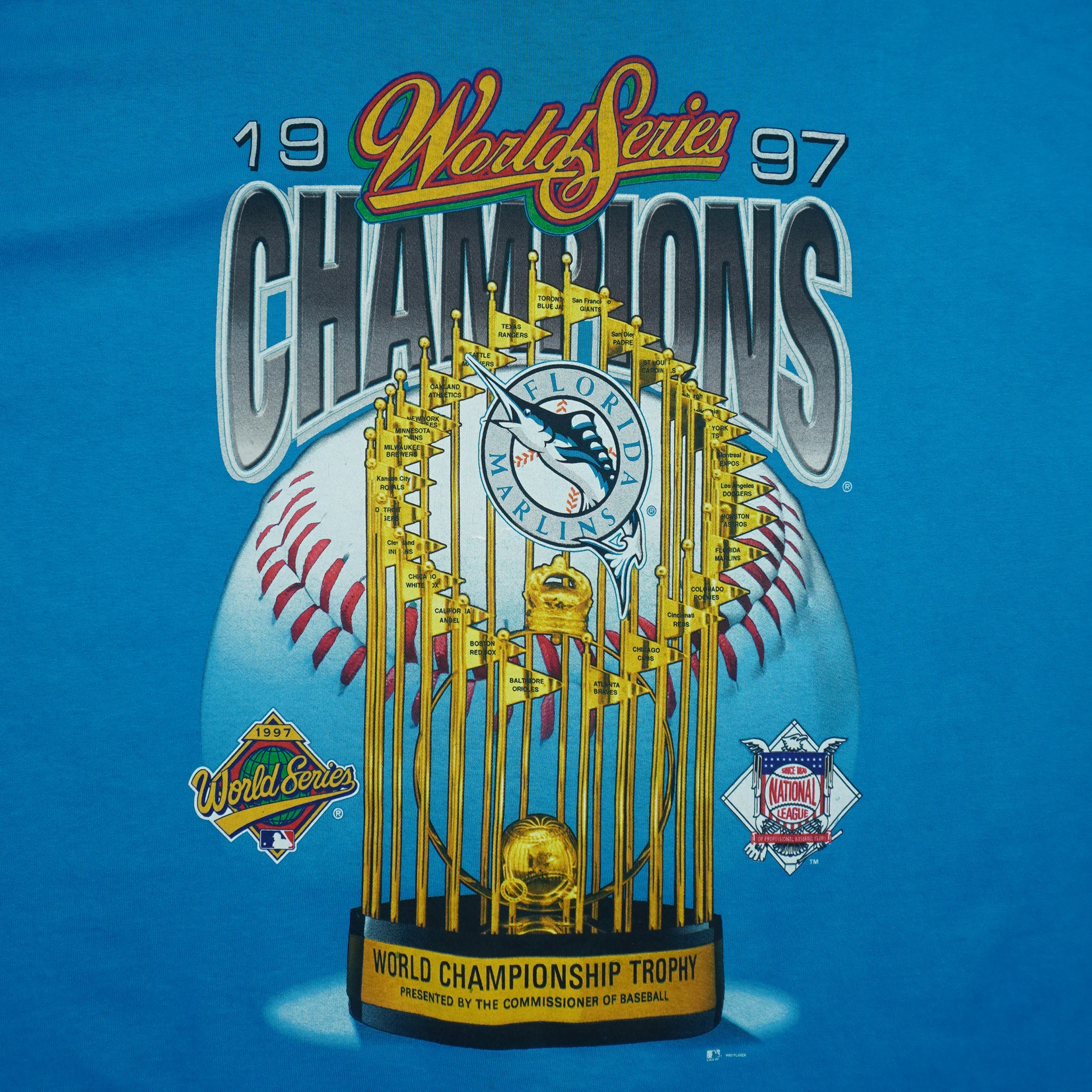 MLB (Pro Player) - Florida Marlins, World Series Champs Trophy T-Shirt 1997 XX-Large - Image 3