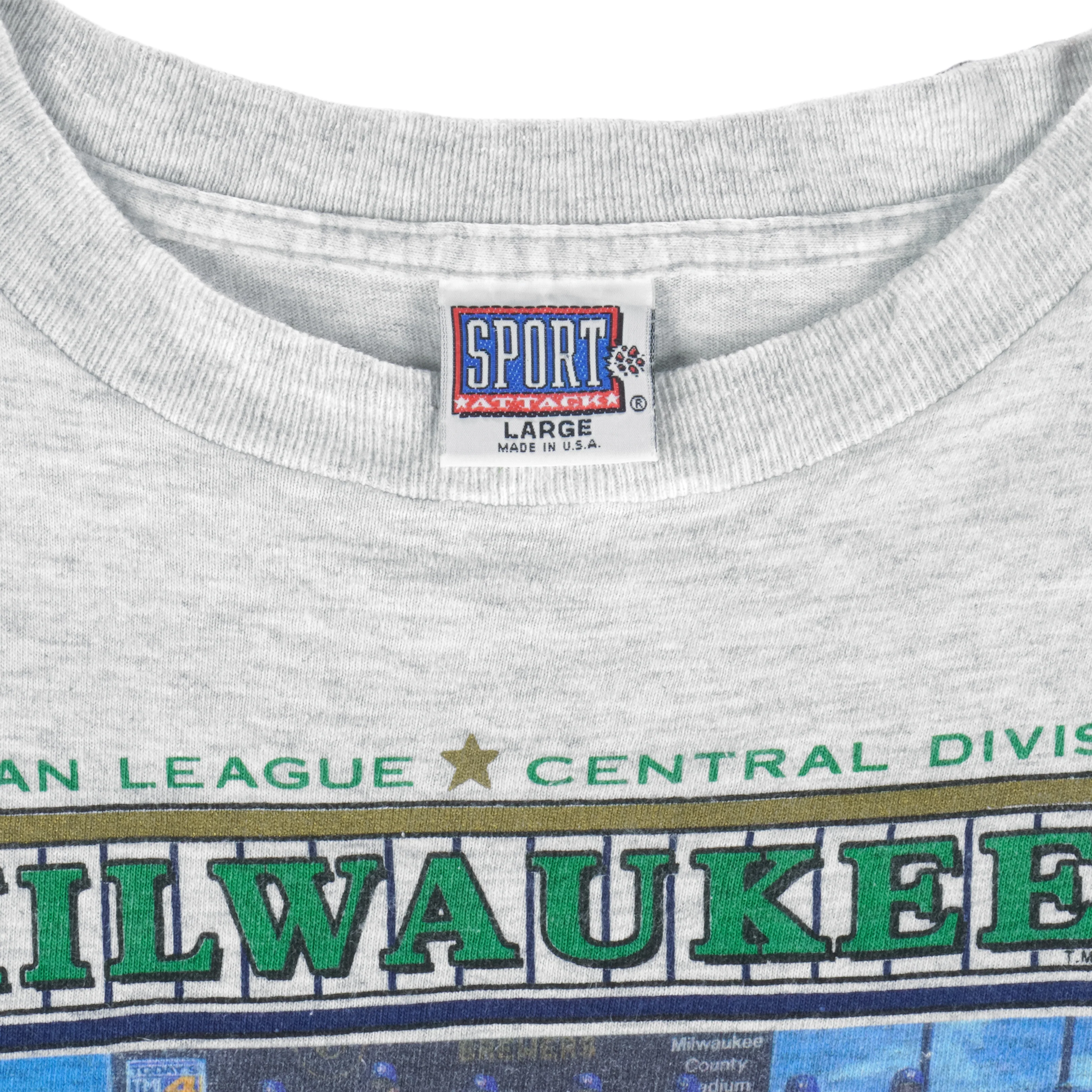 MLB (Sport Attack) - Milwaukee Brewers Team Players T-Shirt 1994 Large - Image 4