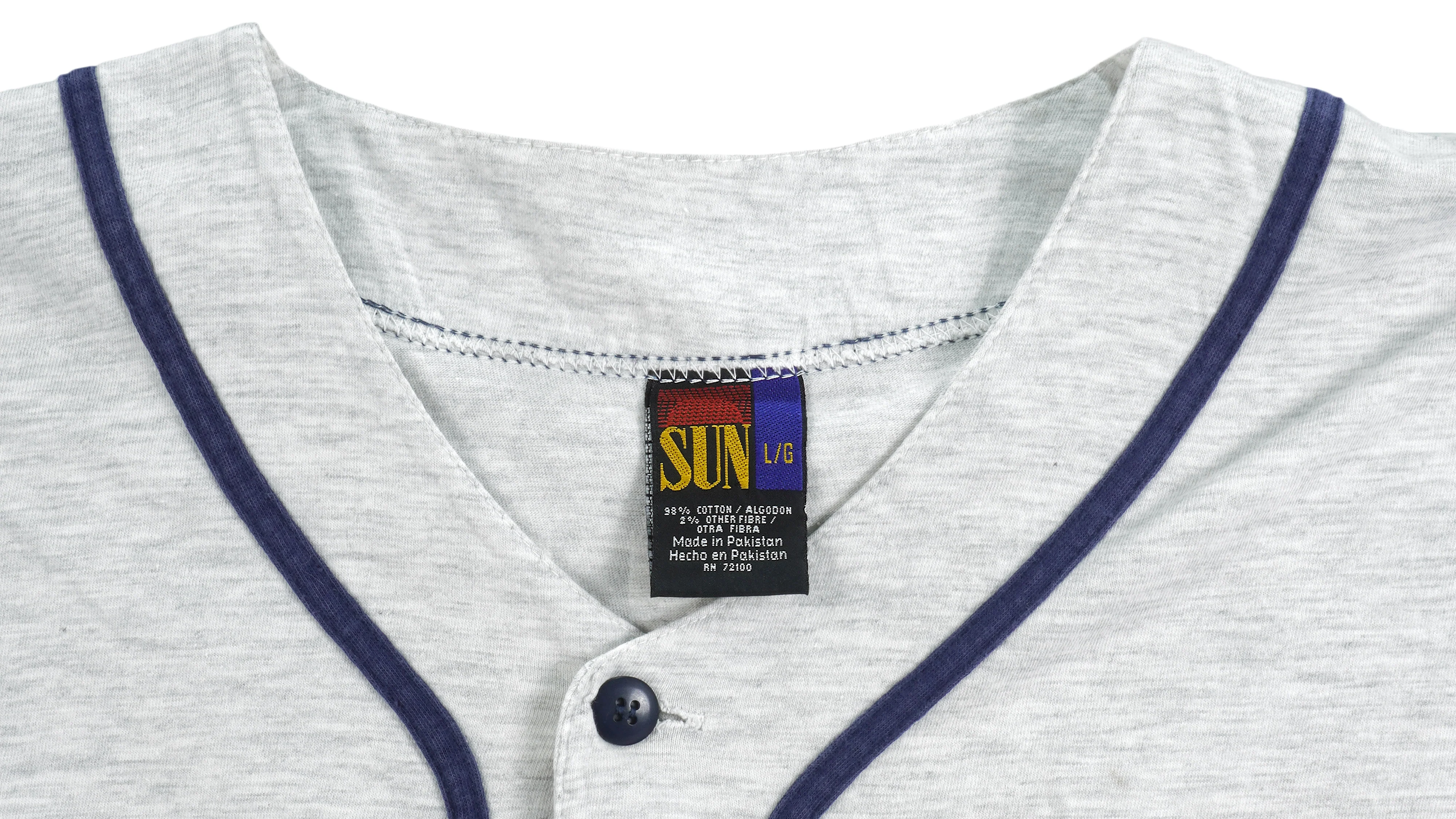 MLB (Sun Sports Wear) - Atlanta Braves X Taz Button Up T-Shirt 1995 Large - Image 3