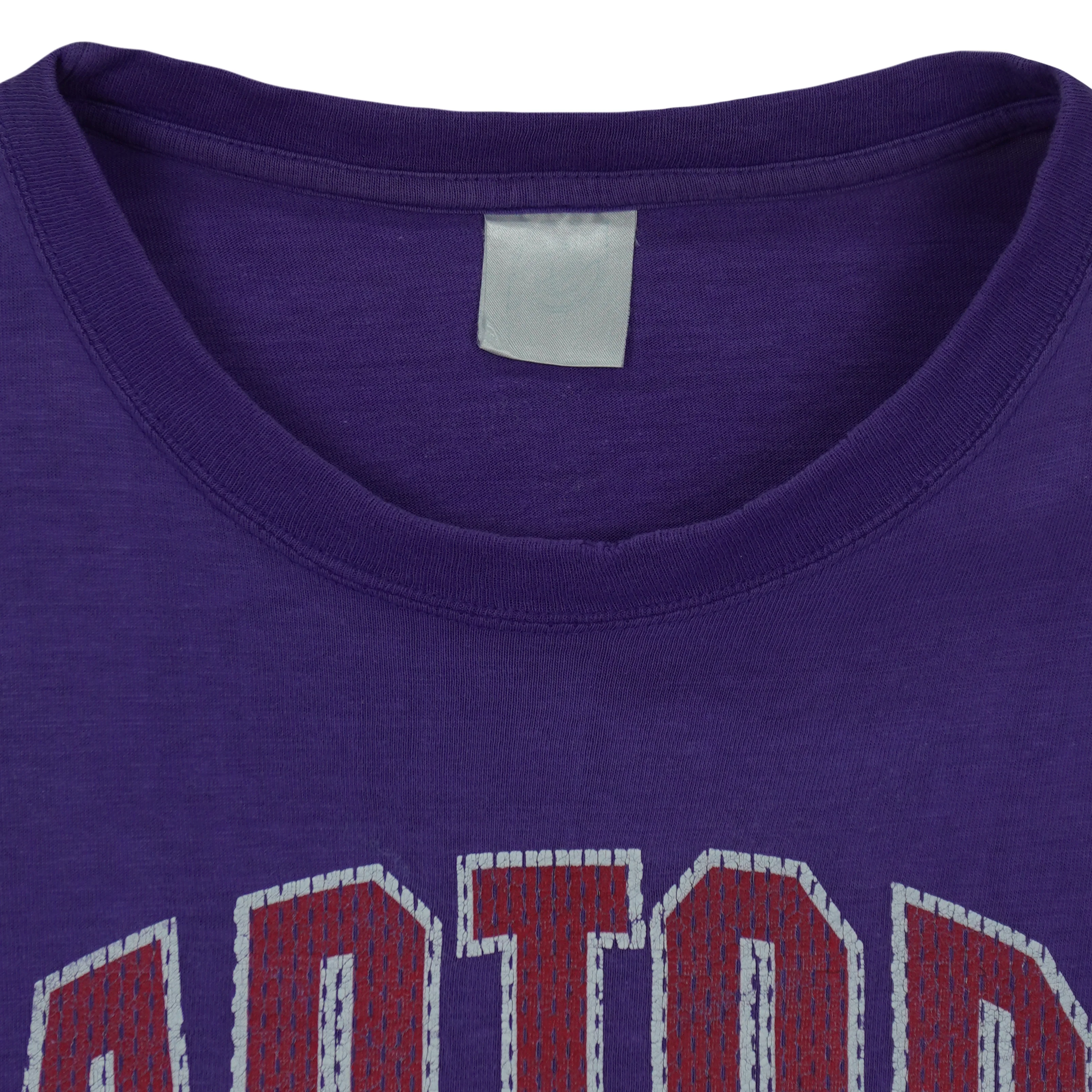 NBA (CGW) - Toronto Raptors Big Spell-Out T-Shirt 1990s X-Large - Image 4