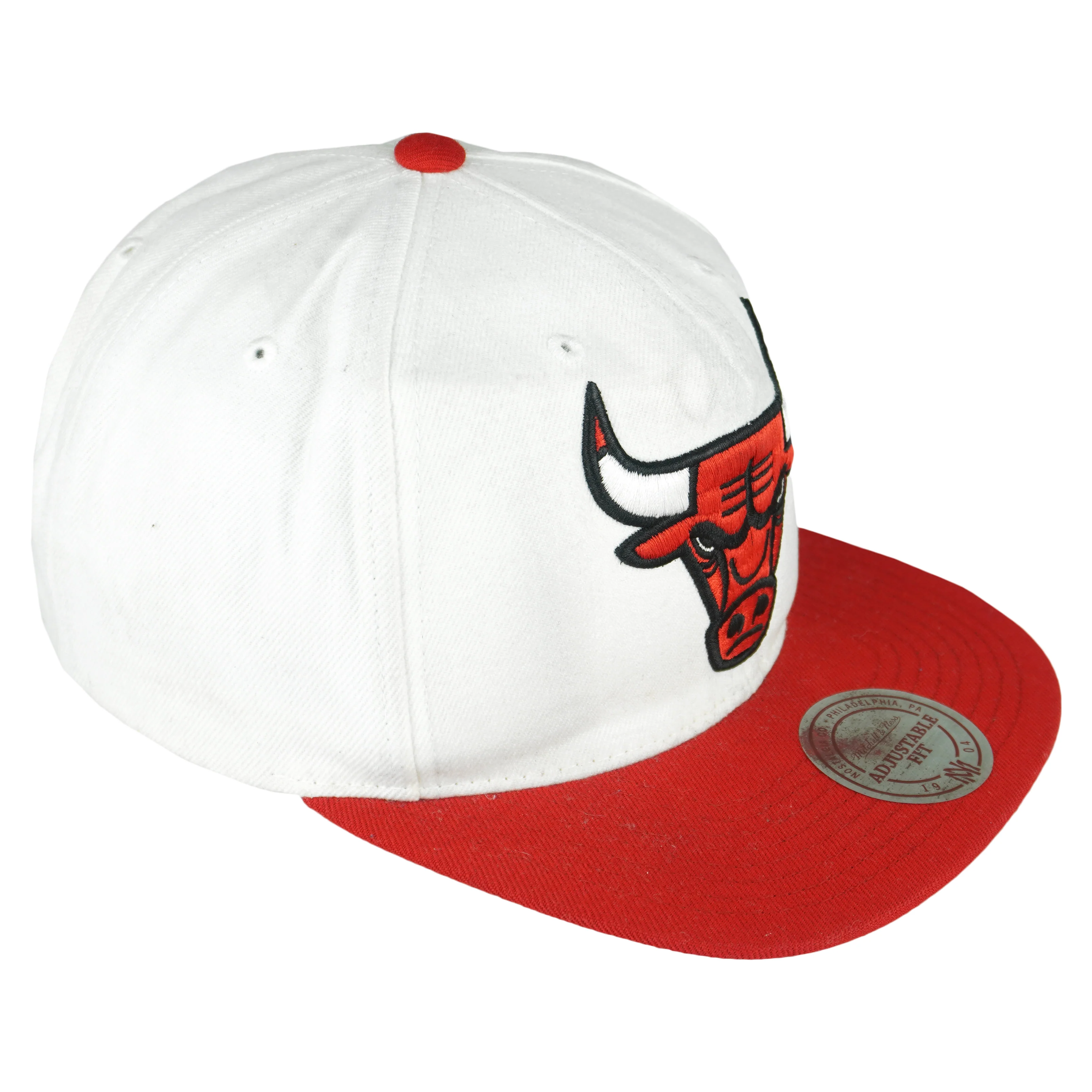 NBA - Chicago Bulls Embroidered Adjustable Hat 1990s OSFA - Image 3