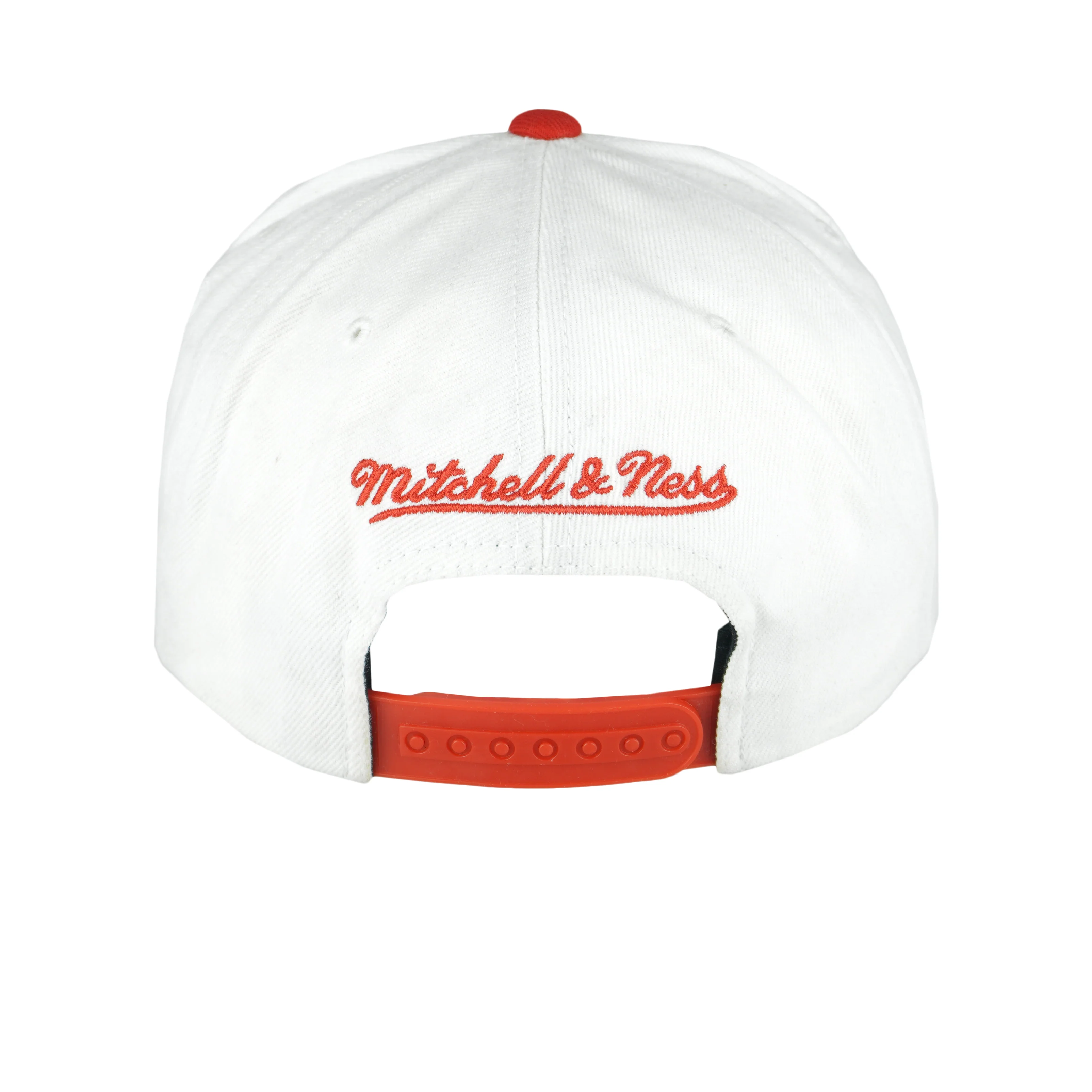 NBA - Chicago Bulls Embroidered Adjustable Hat 1990s OSFA - Image 4