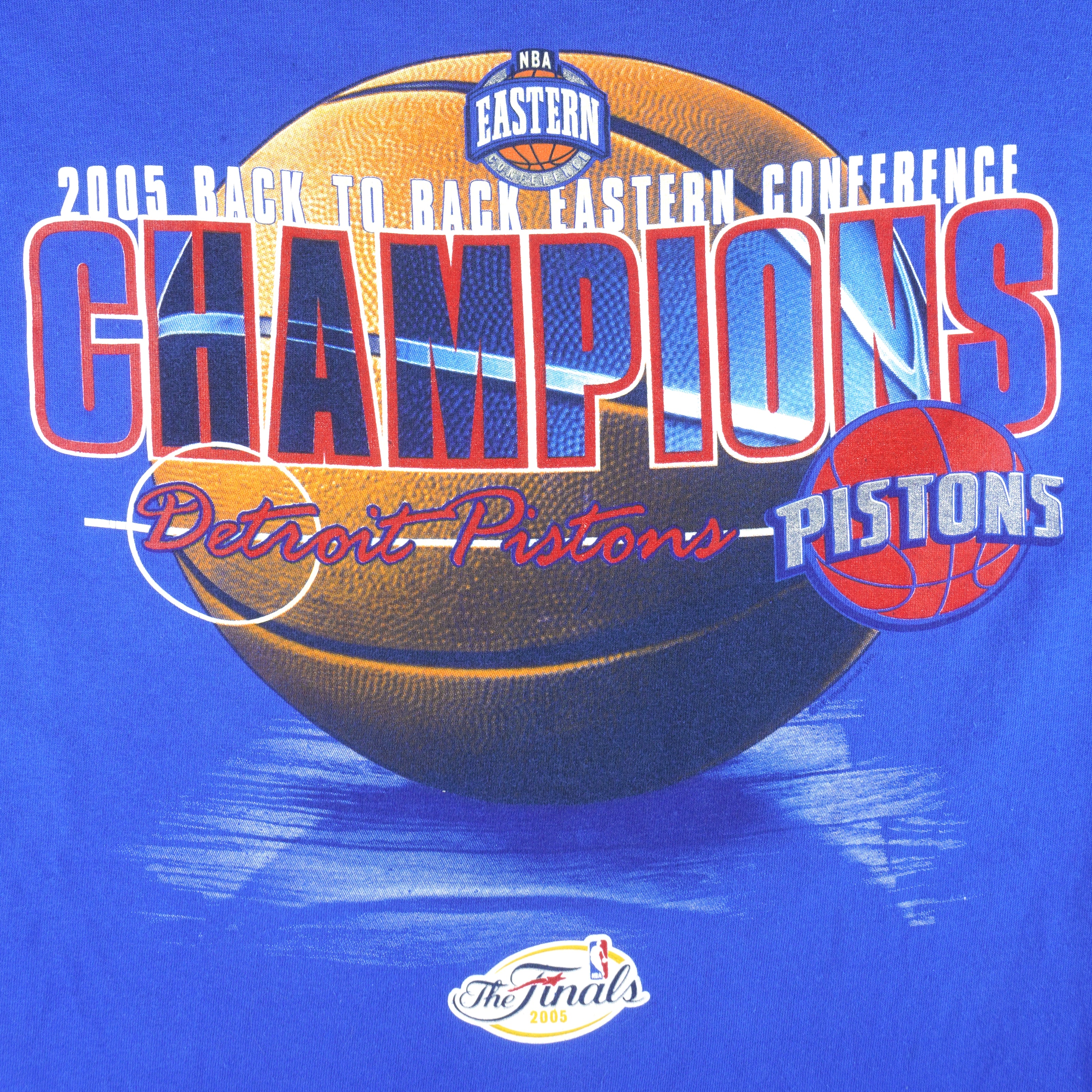 NBA (Delta) - Detroit Pistons Champions T-Shirt 2005 X-Large - Image 3