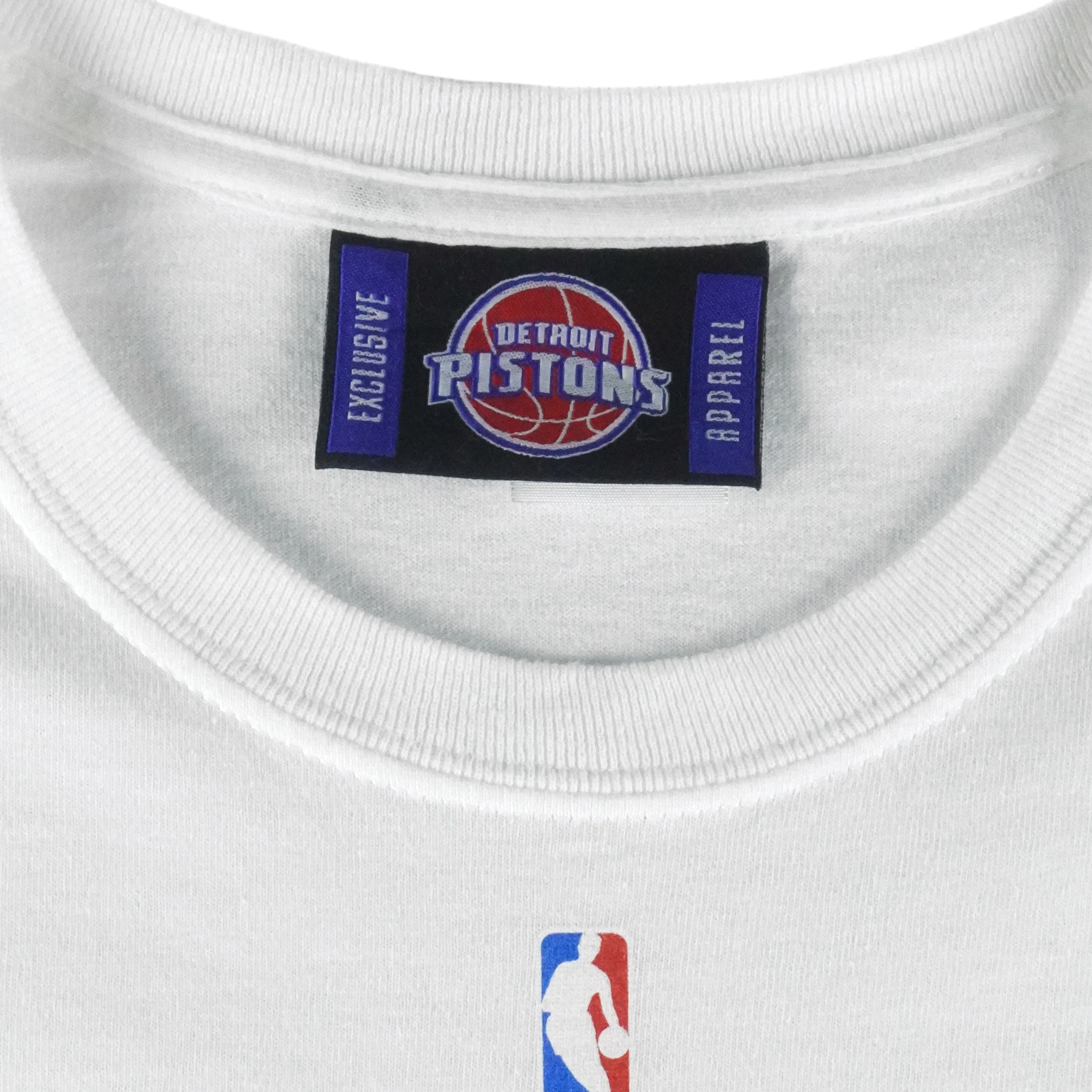 NBA - Detroit Pistons Deadstock T-Shirt 2000s X-Large - Image 4