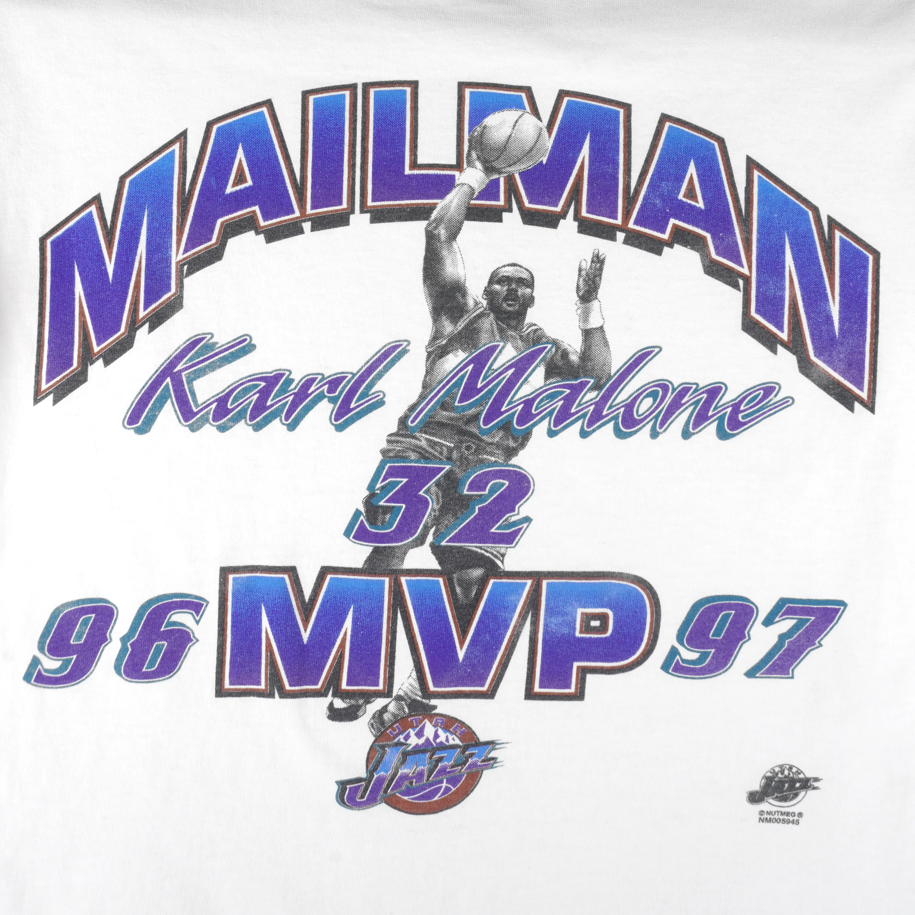 NBA (Lee) - Utah Jazz Mailman Karl Malone MVP T-Shirt 1997 Small - Image 3