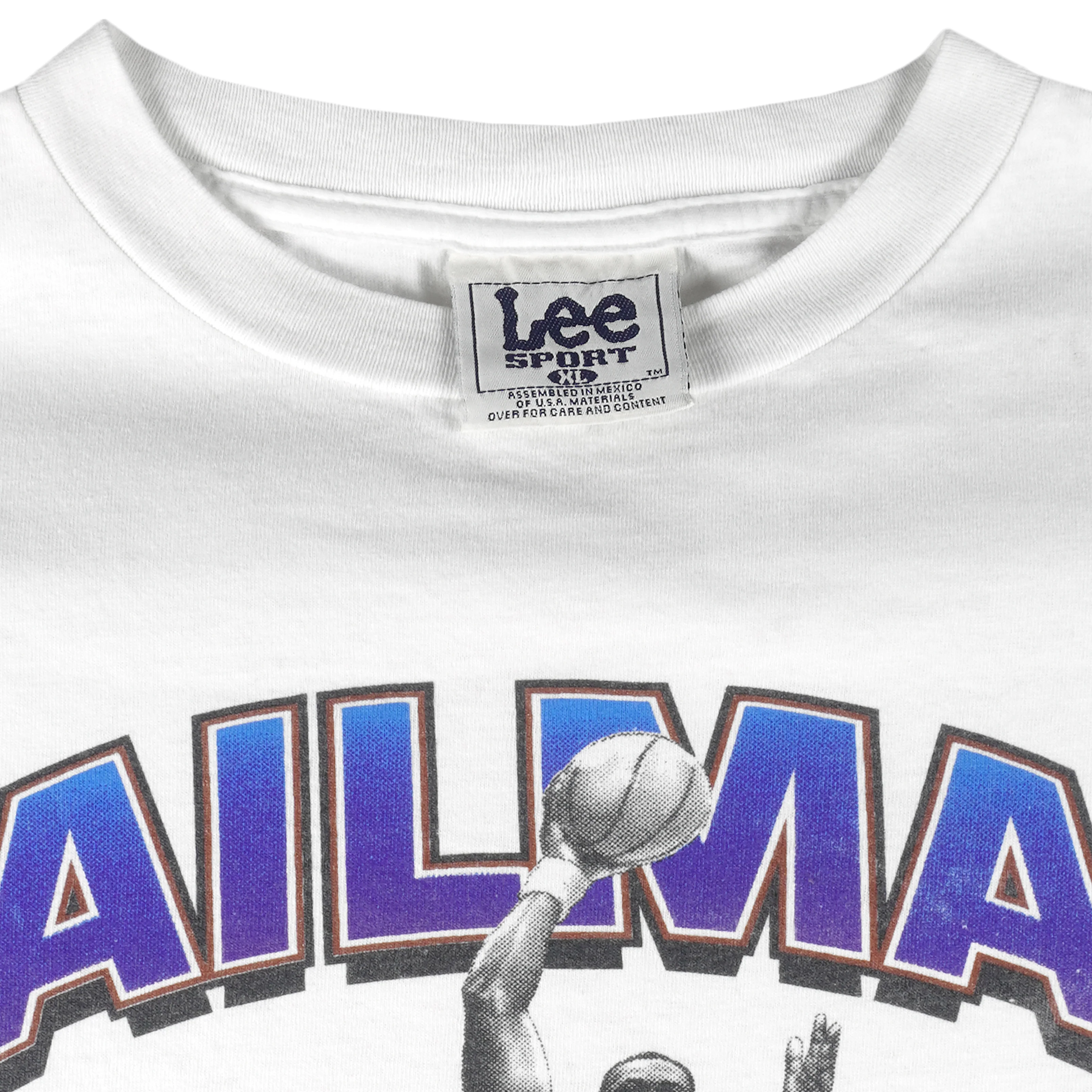 NBA (Lee) - Utah Jazz Mailman Karl Malone MVP T-Shirt 1997 Small - Image 4
