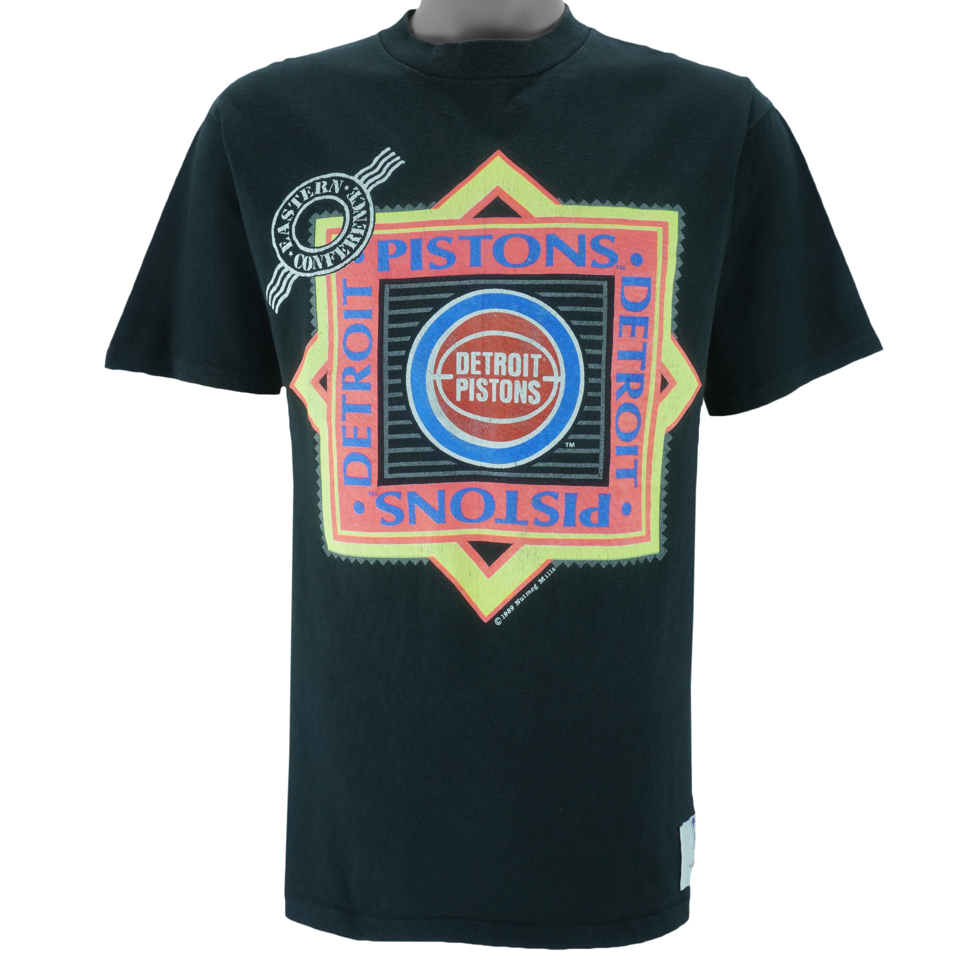 NBA (Nutmeg) - Detroit Pistons Single Stitch T-Shirt 1989 Large