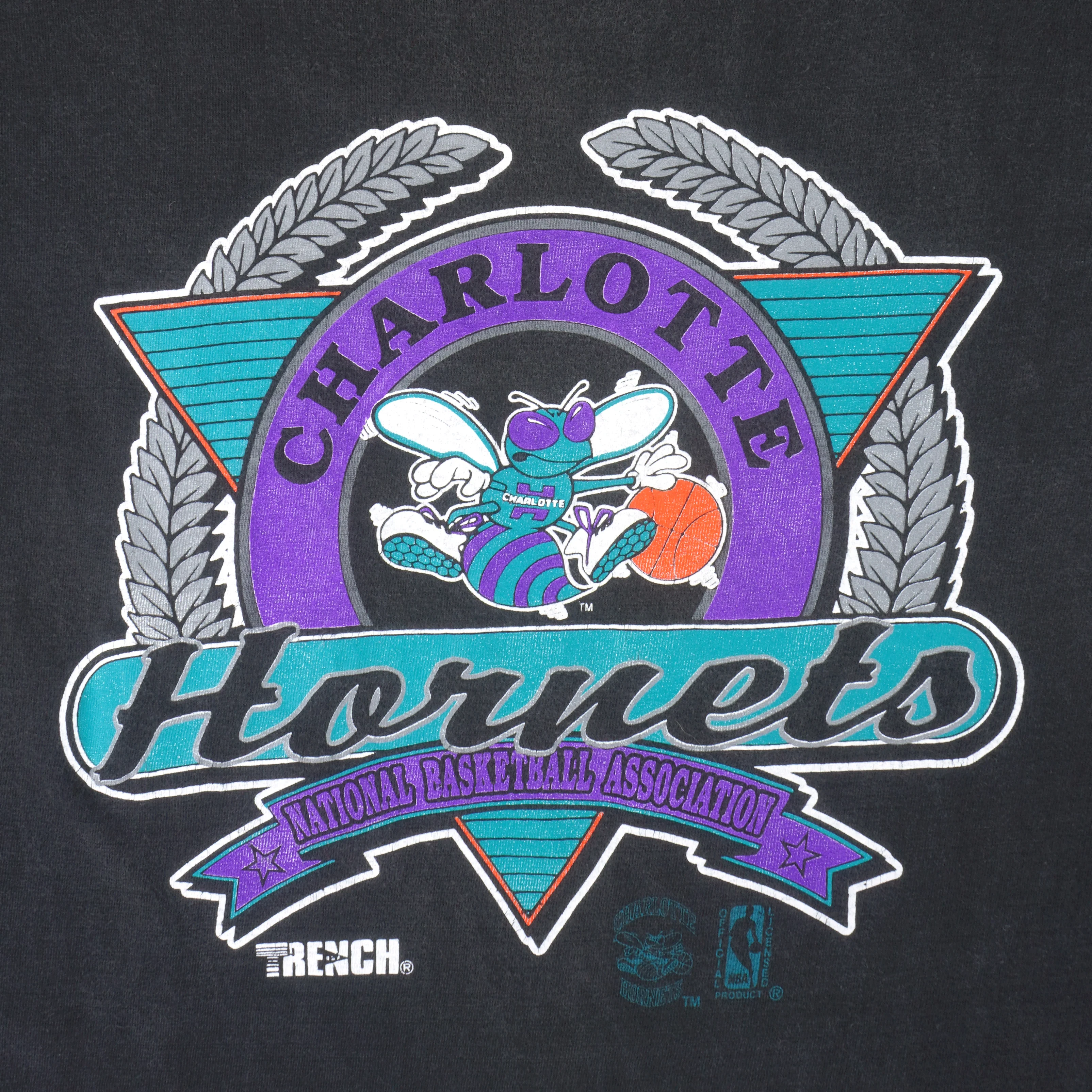 NBA (Trench) - Black Charlotte Hornets T-Shirt 1990s X-Large - Image 3