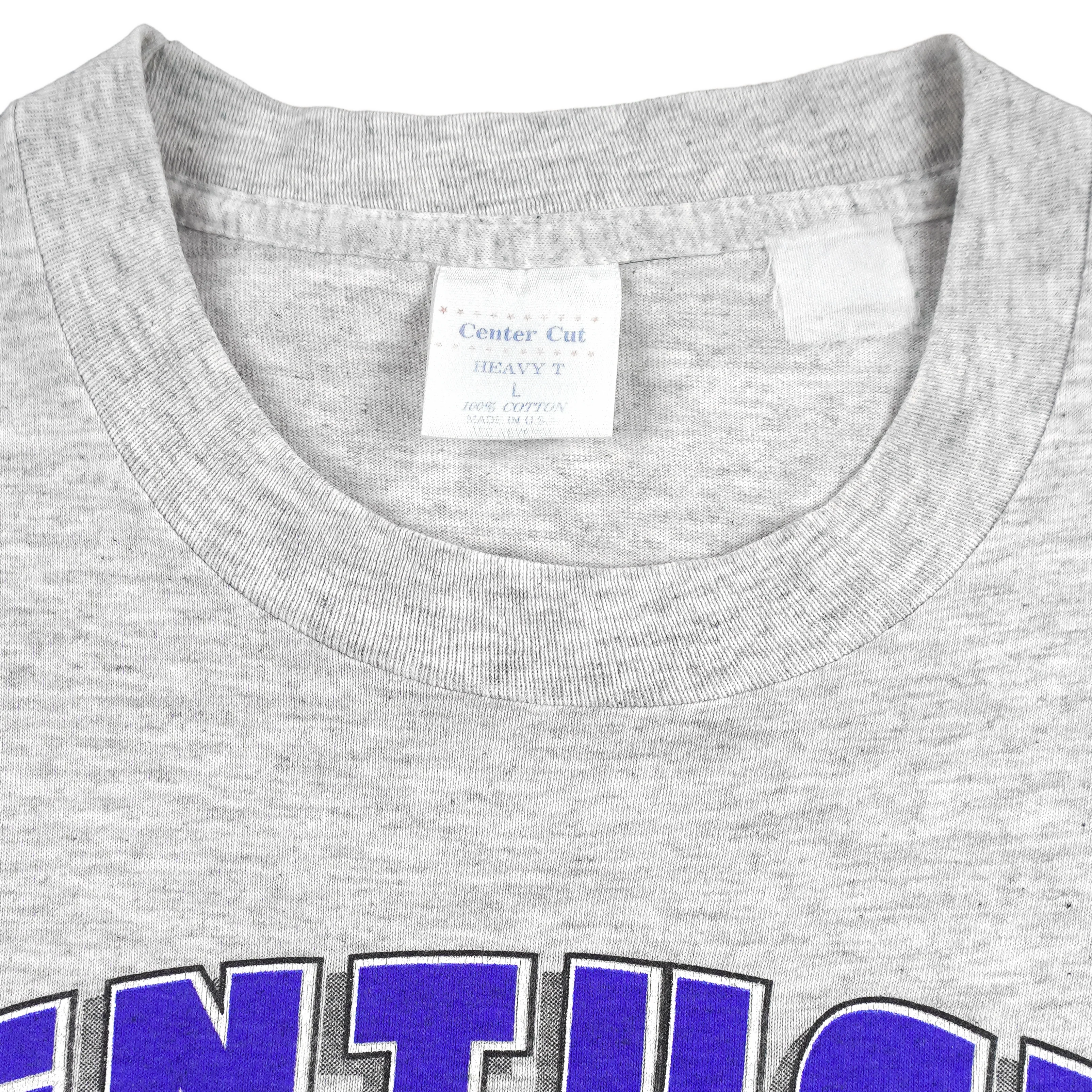 NCAA (Center Cut) - Kentucky Wildcats Big Logo T-Shirt 1990s Large - Image 4