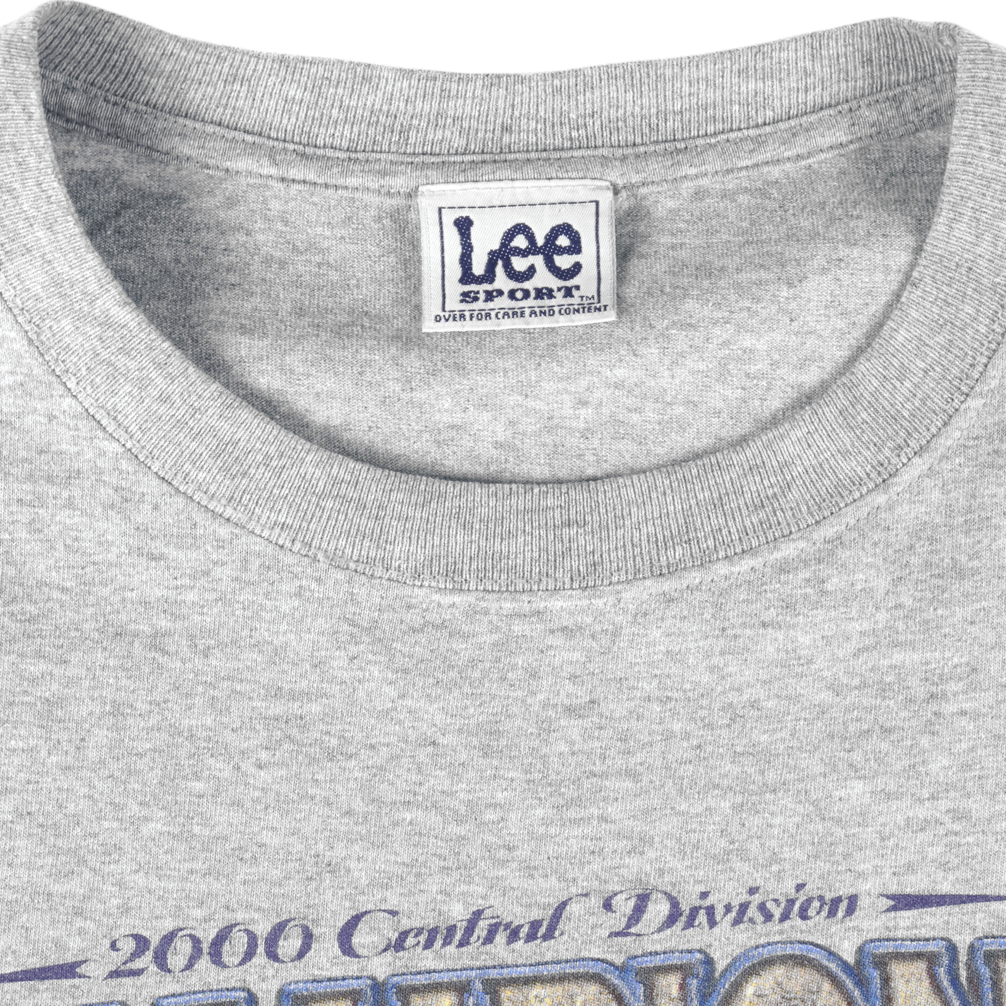 NFL (Lee) - Tennessee Titans Central Division Champs T-Shirt 2000 X-Large - Image 4