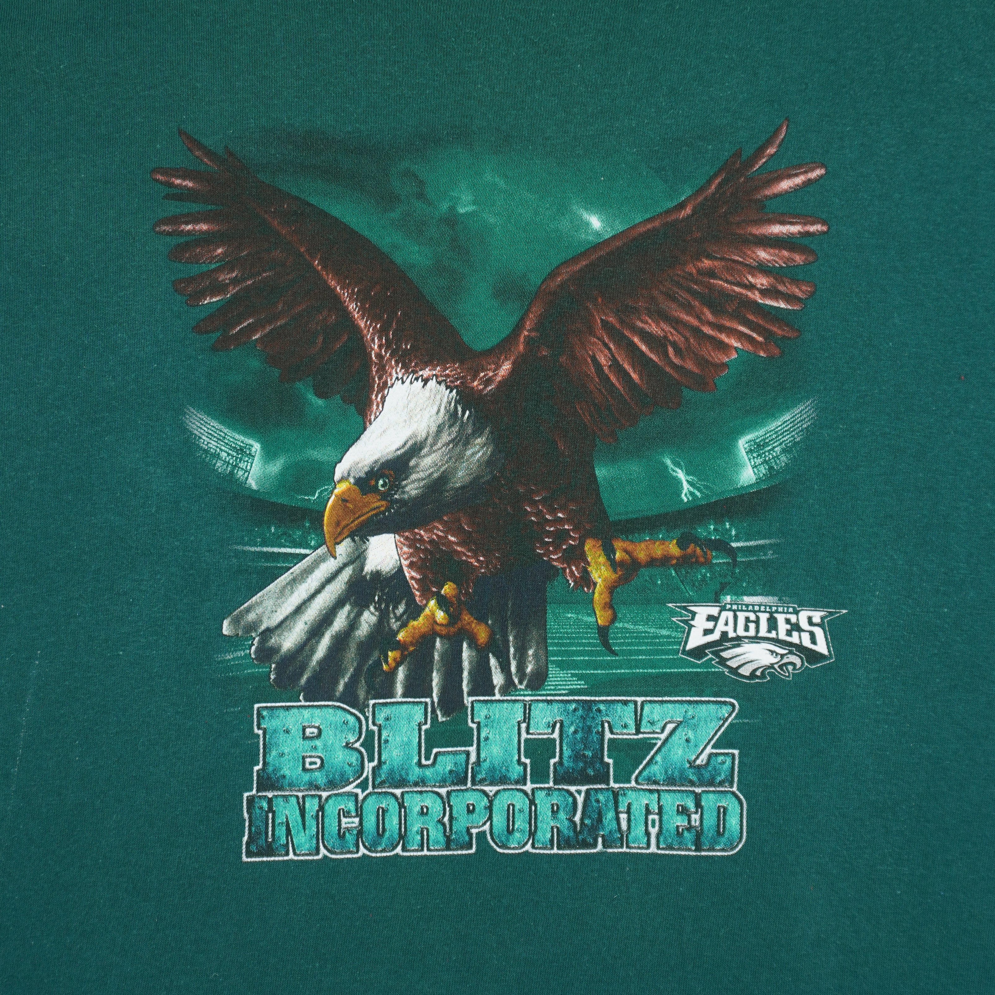 NFL - Philadelphia Eagles Blitz Incorporated X Animal T-Shirt 1990s X-Large - Image 4