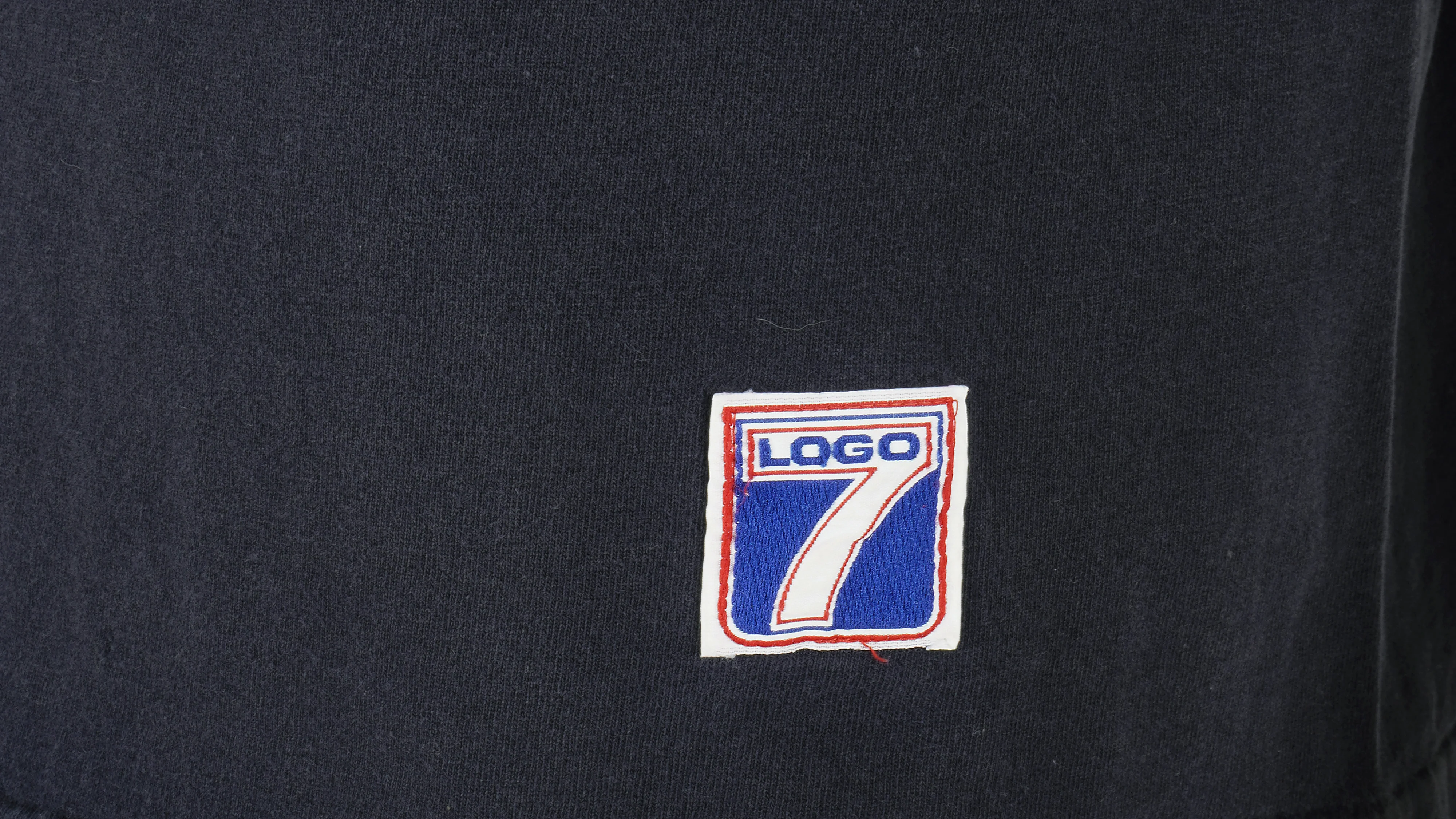 NHL (Logo 7) - Black San Jose Sharks T-Shirt 1991 Large - Image 3
