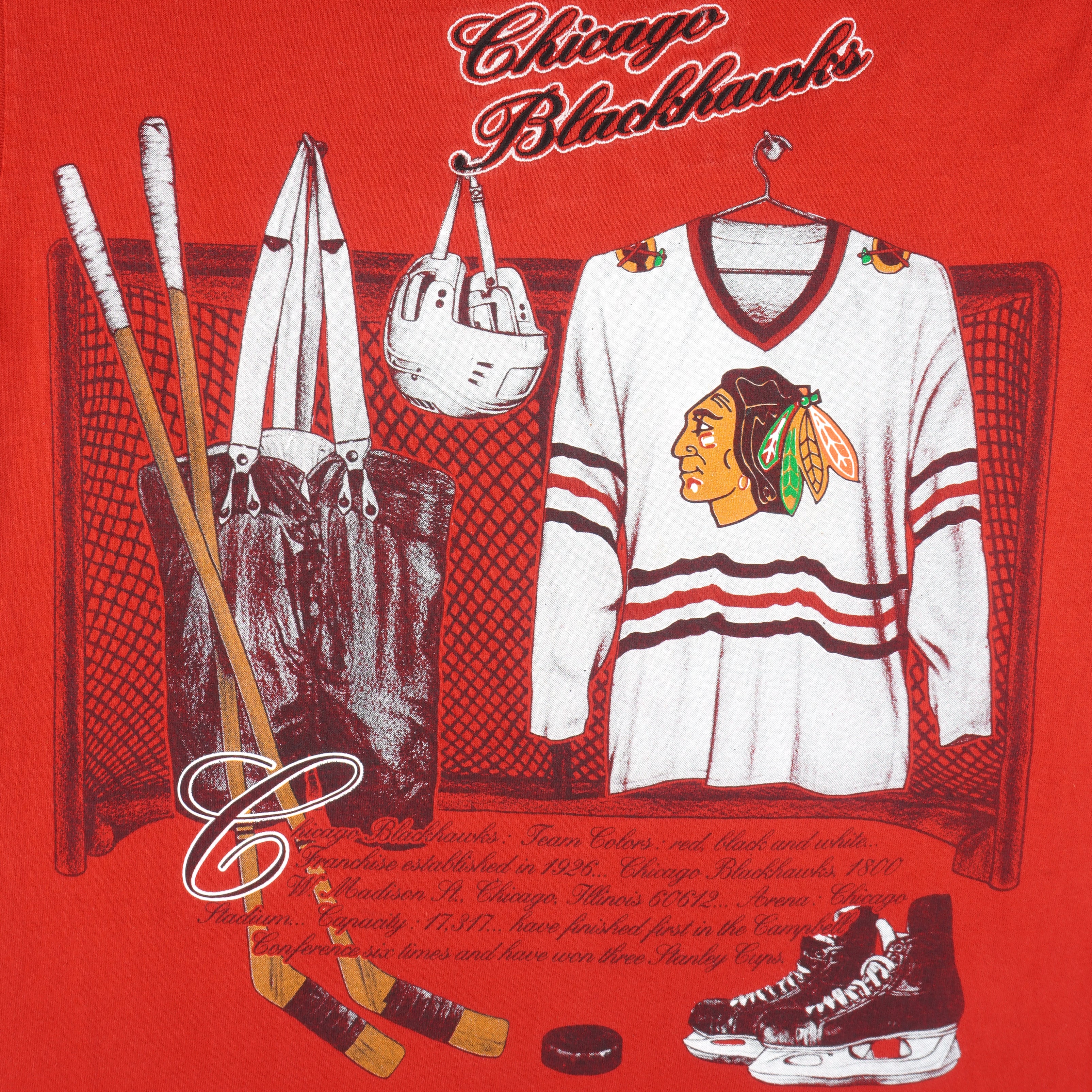 NHL (Nutmeg) - Chicago Blackhawks Embroidered T-Shirt 1990s Large - Image 3