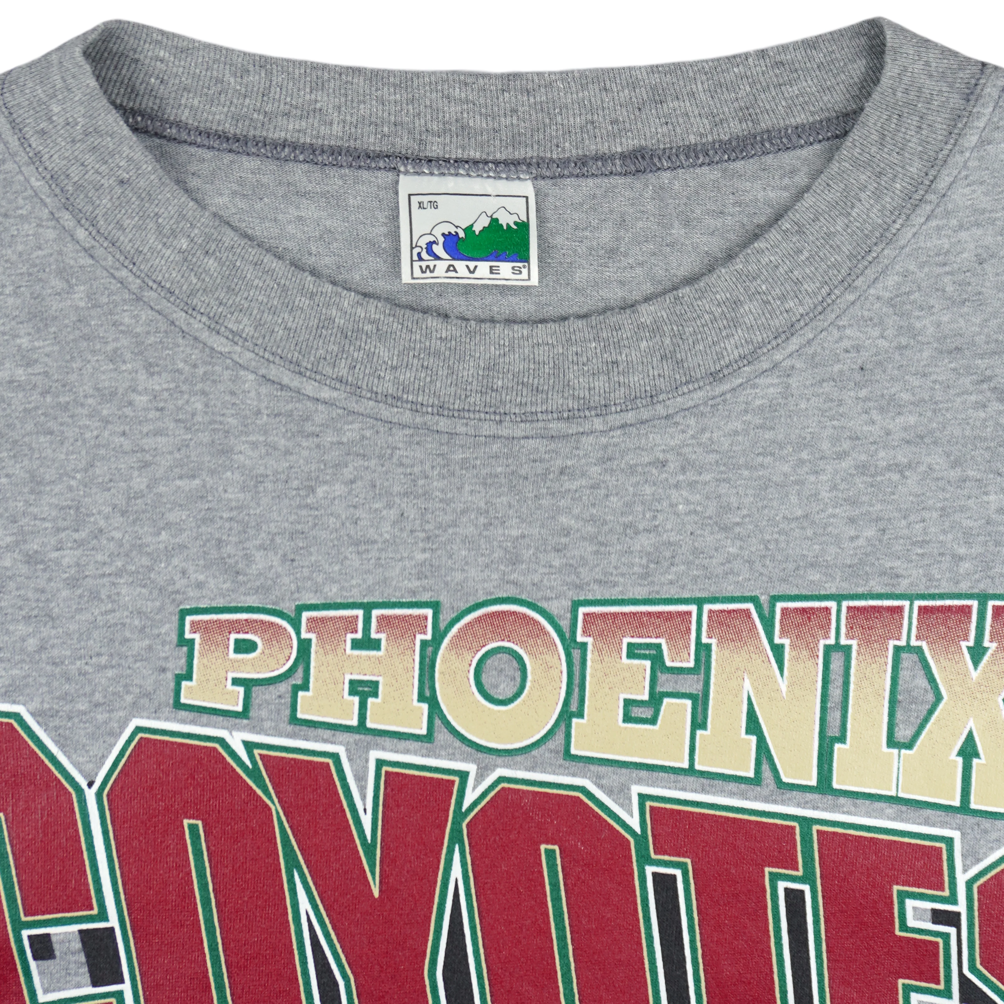 NHL (Waves) - Phoenix Coyotes Hockey Helmet T-Shirt 1990s X-Large - Image 4