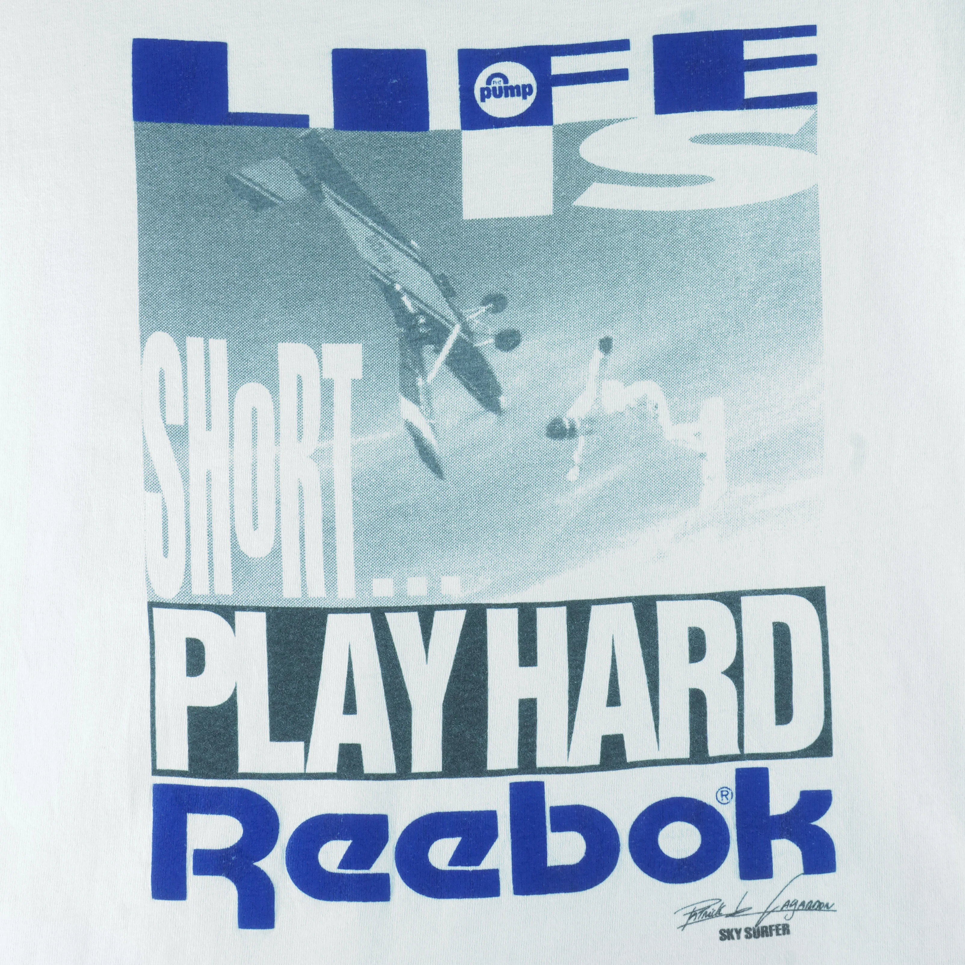 Reebok - Life Is Short Play Hard Sky Surfer Patrick de Gayardon T-Shirt 1990s Large - Image 3