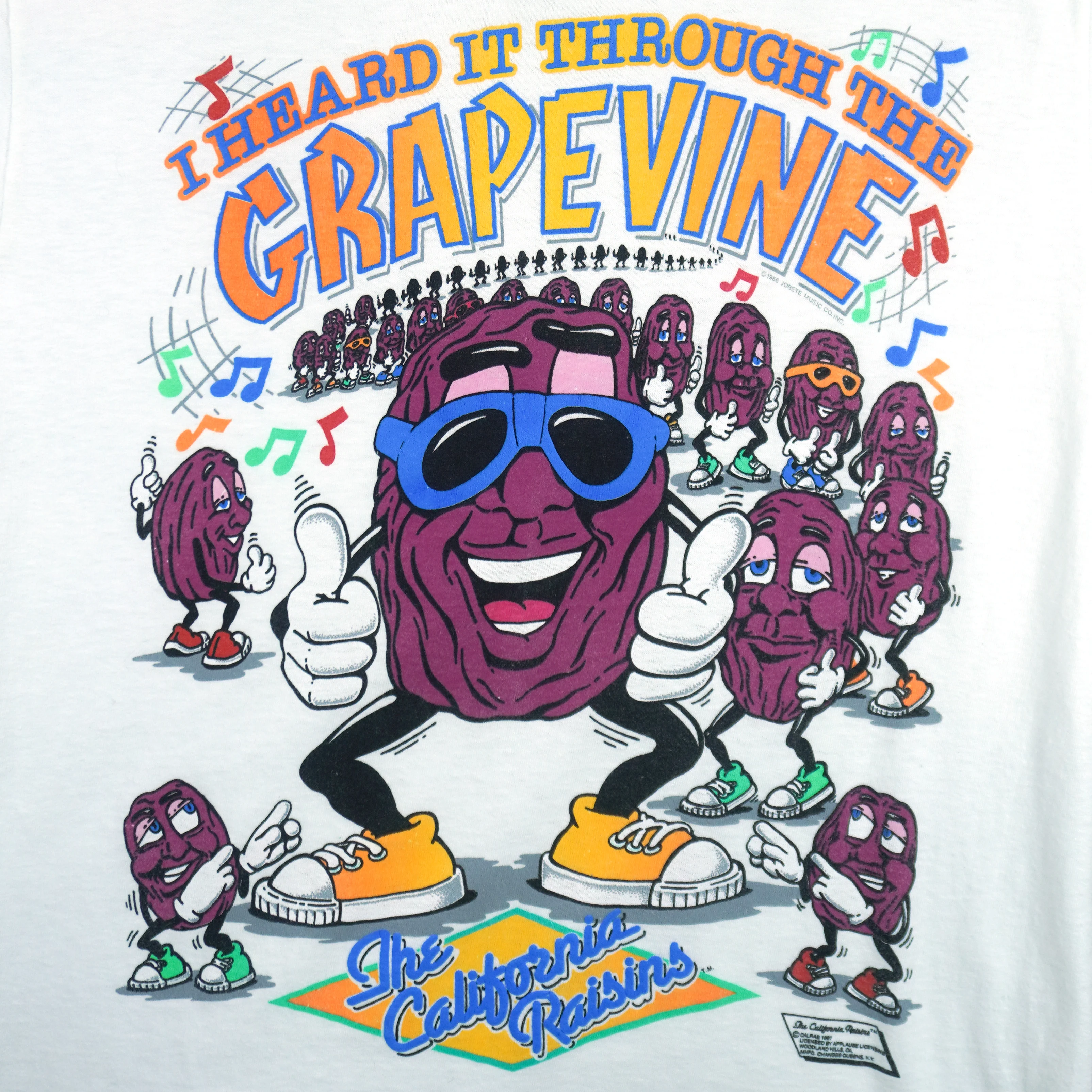 Vintage (Anvil) - The California Raisins Grapevine T-Shirt 1987 Small - Image 3