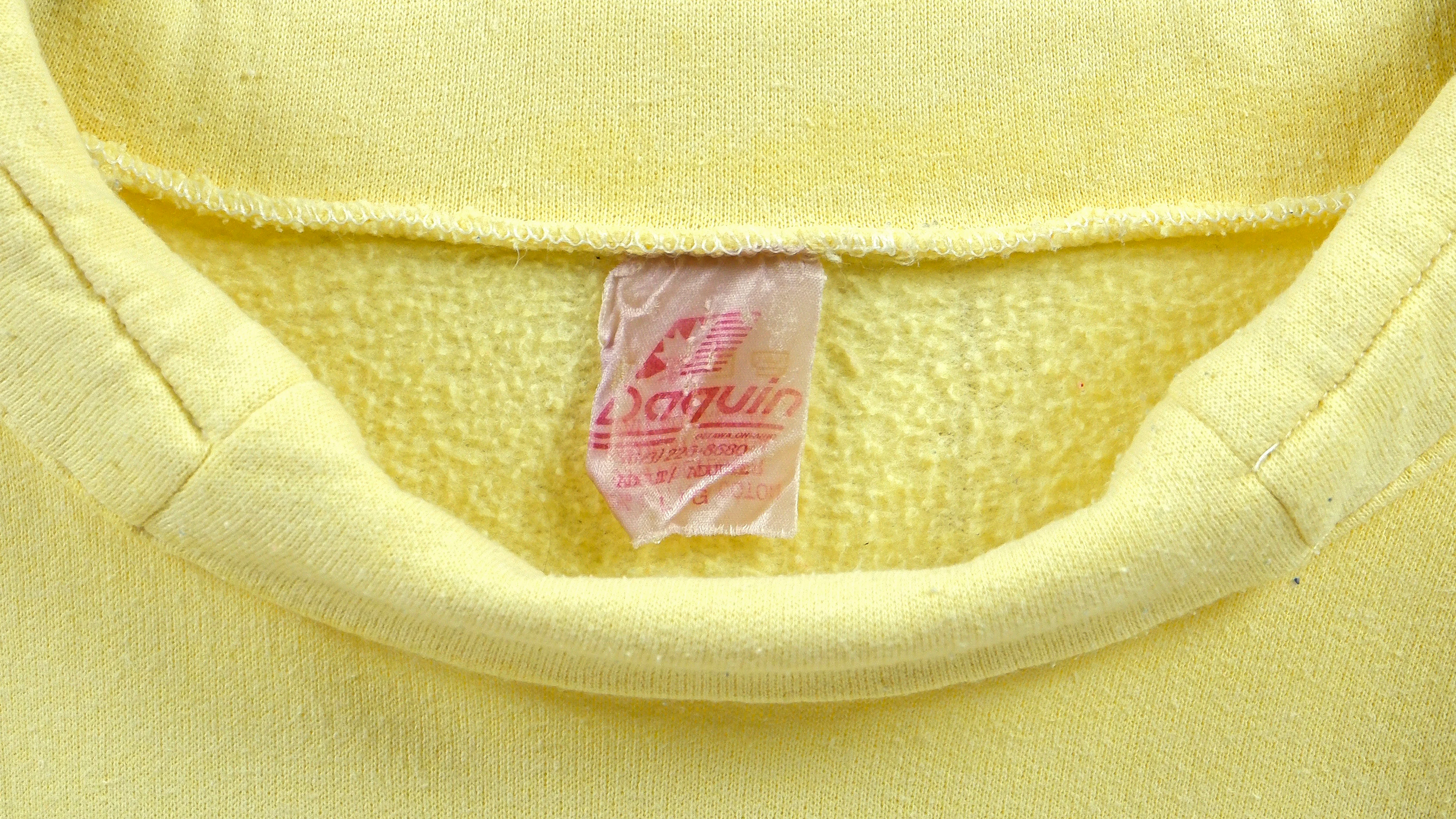 Vintage (Daquin) - Wolves Ours To Protect Turtleneck Sweatshirt 1990s Large - Image 3