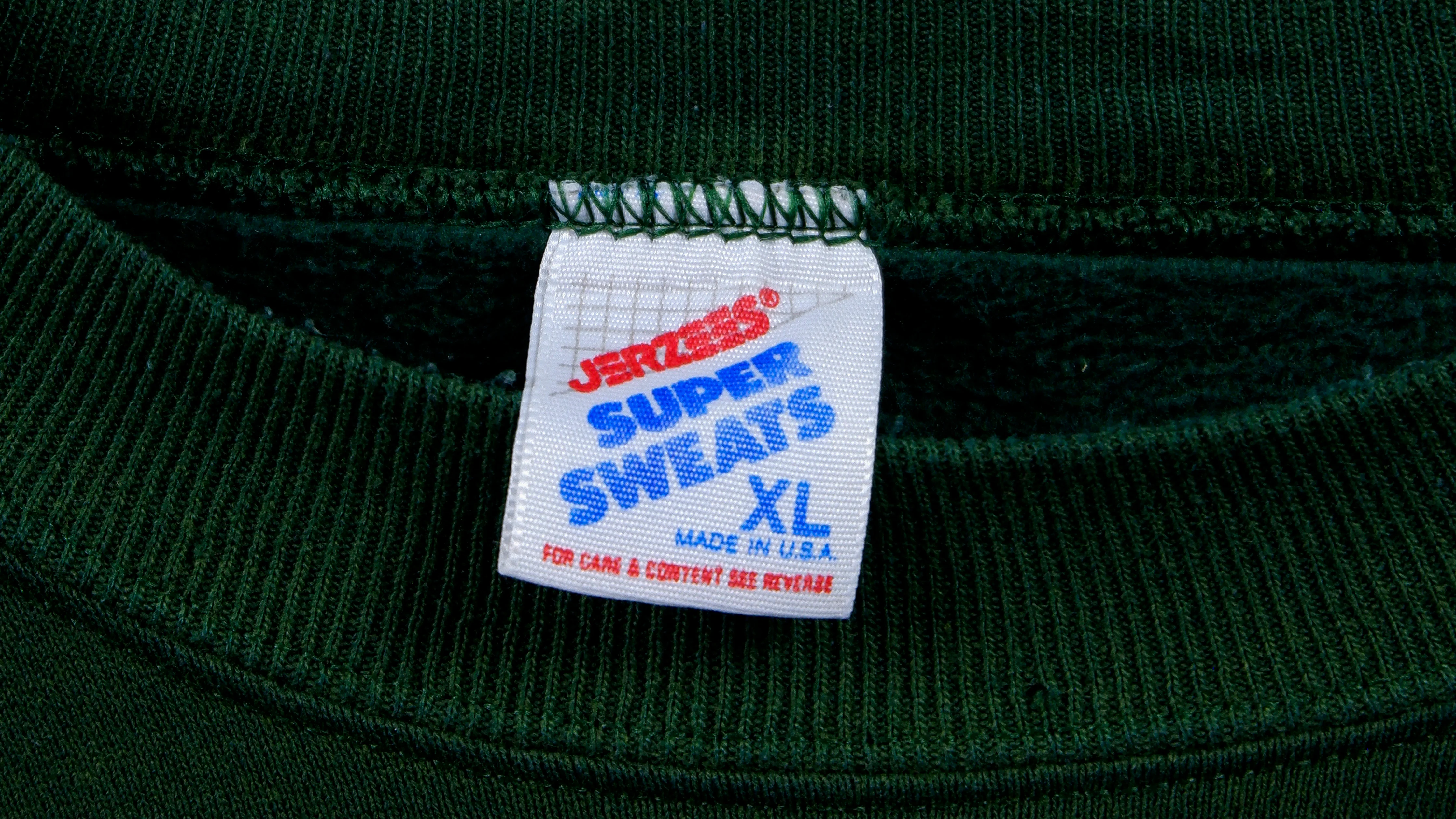 Vintage (Jerzees) - Green Ski Country Crew Neck Sweatshirt 1993 Large - Image 4