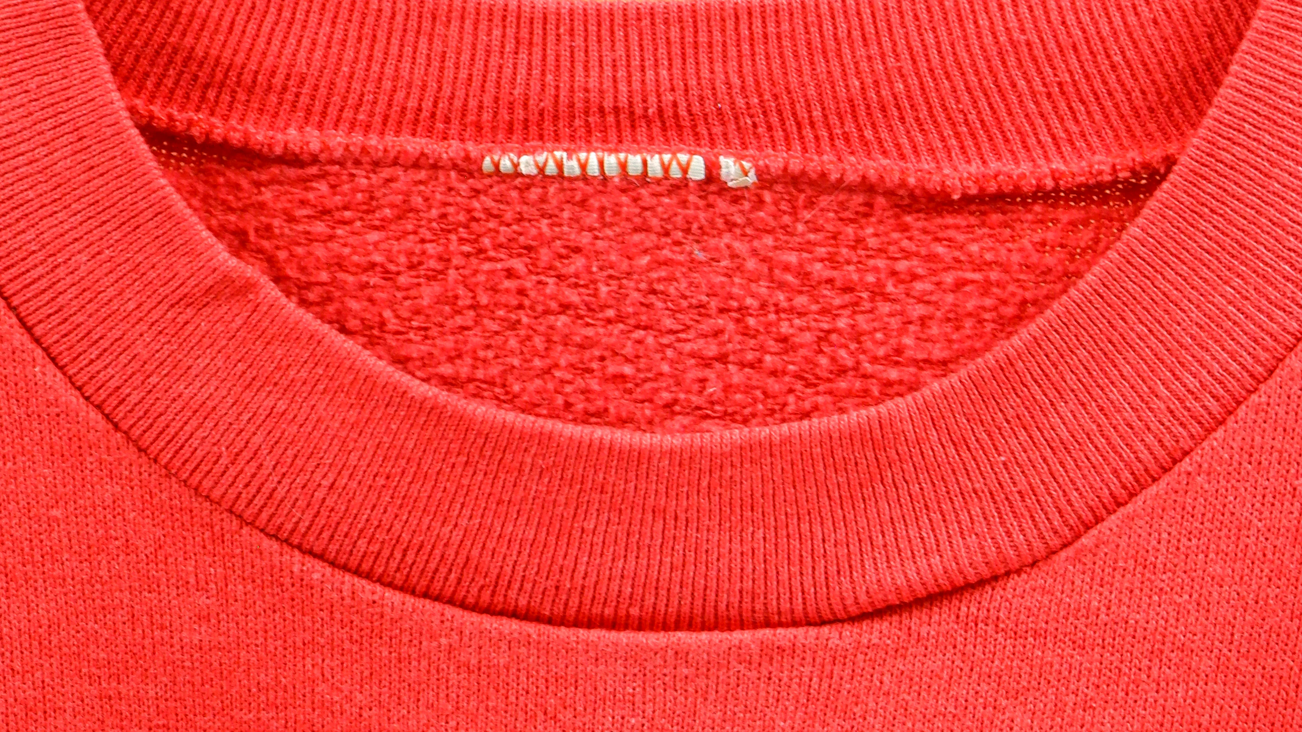 Vintage - Red Black Foot Wilderness Camp Crew Neck Sweatshirt 1990s Large - Image 3