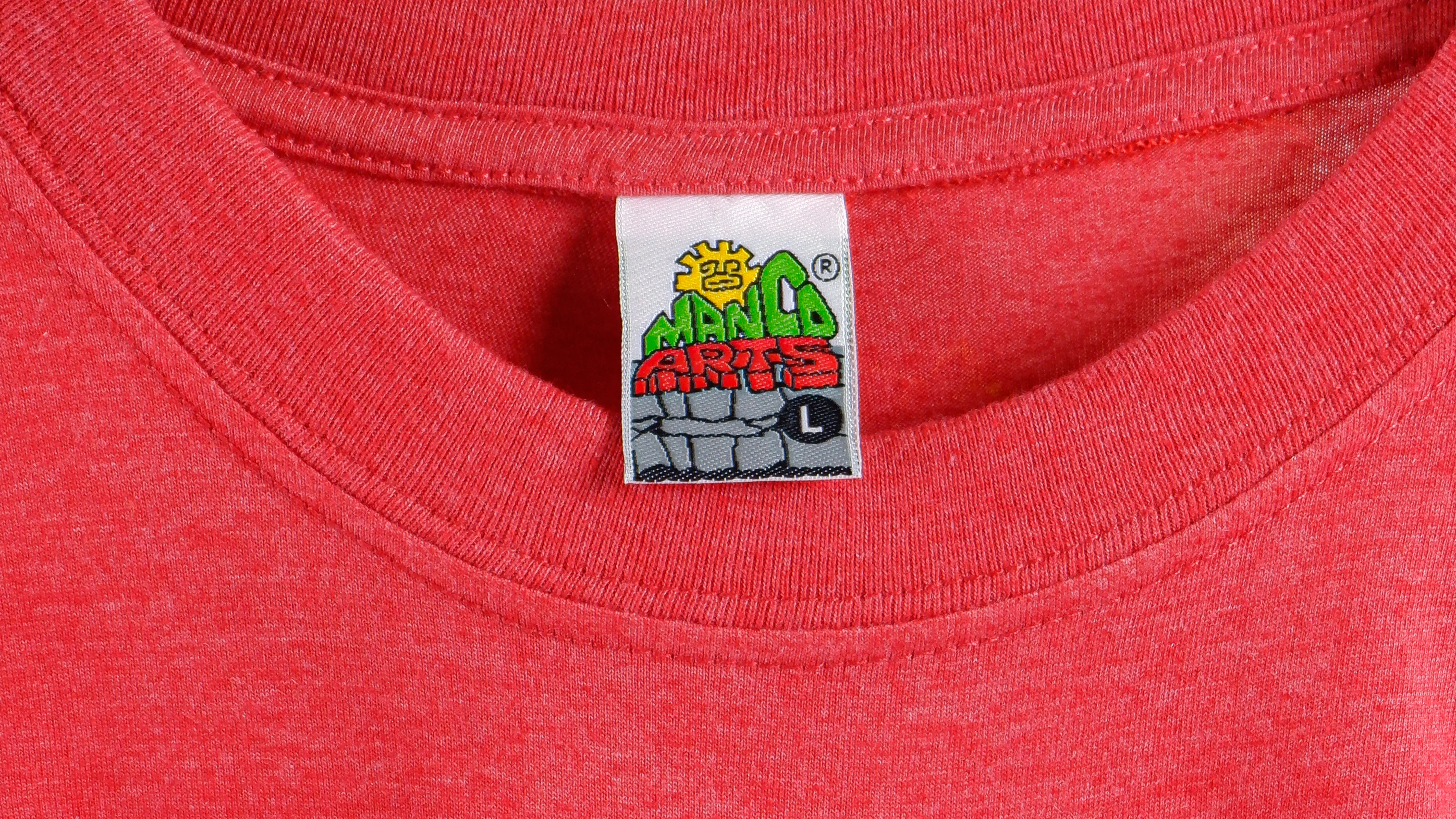 Vintage (Manco Arts) - Red Machu Picchu, Cusco Peru Embroidered T-Shirt 1990s Large - Image 3